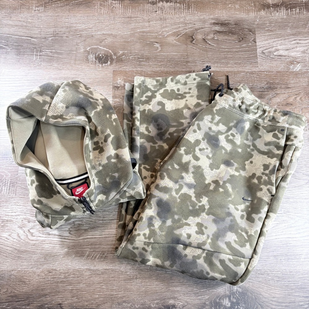 Nike Tech Men's Open-Hem Fleece Camo Set Full Zip Hoodie and Pants Size XL